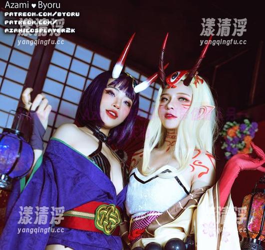 Azami kaki对决:Azami的美脚写真带你滑入另一番天地