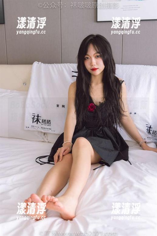 BoBoSocks袜啵啵-稚予 BoBoSocks袜啵啵 - 一次看尽稚予最新短裤资源,竟有种风从裤角吹来的恍惚感?