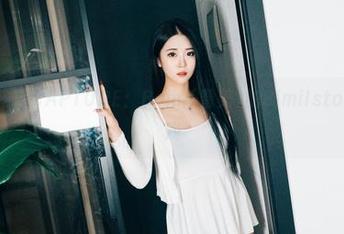在线冒险中的CAPTURE：Bomi(普美)的Bimilstory照片游戏