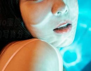 MiiTao蜜桃社 – 暴露了,咕噜Sweet双马尾的写真分享,永远是我的“新发型”灵感来源。