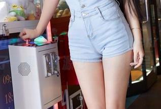 MiiTao蜜桃社 – 这组雪梨sherry的妹子写真,资源也是精彩纷呈。