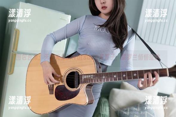 Natsuko夏夏子 图包合集:无圣光里的Natsuko夏夏子,紫罗兰悄悄绽放