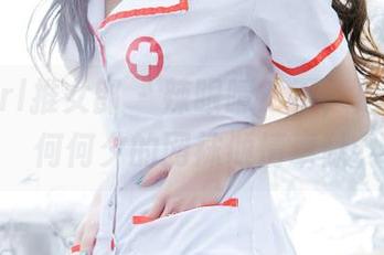 TuiGirl推女郎 – 辣眼睛？不，是高清！何何夕的网袜倾情奉献