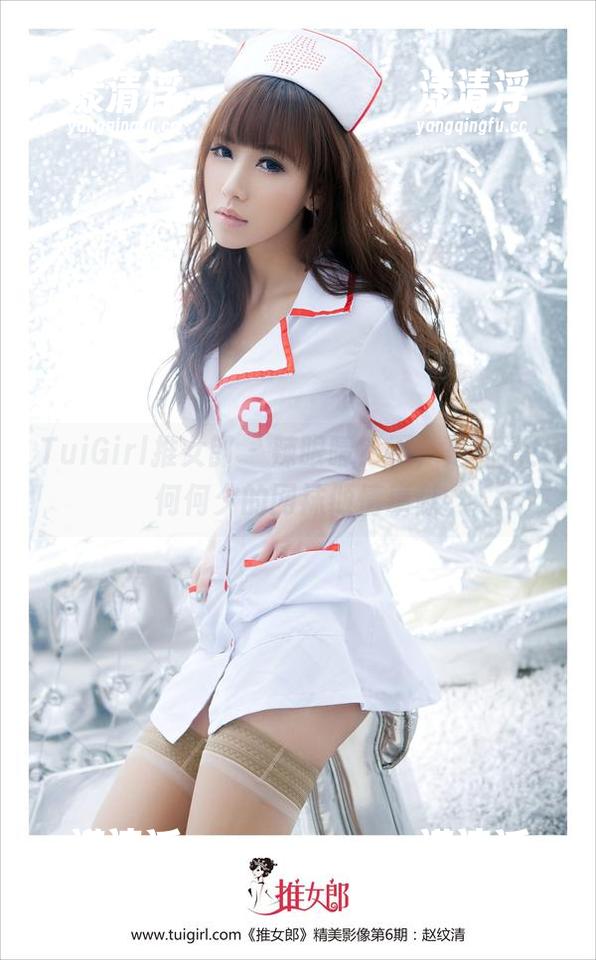 TuiGirl推女郎 - 辣眼睛？不，是高清！何何夕的网袜倾情奉献