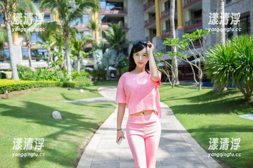 TuiGirl推女郎-赵纹清 TuiGirl推女郎 - 赵纹清的白衬衫,呵,还好不是收费,否则我可能买不起。