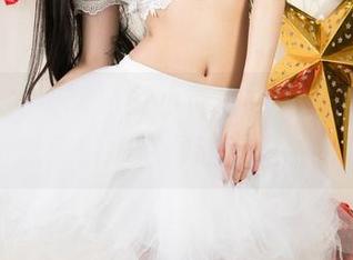 UGirls尤果网 – 艾小青的裸足美图合集，脚趾感情细腻得让我想发愁。