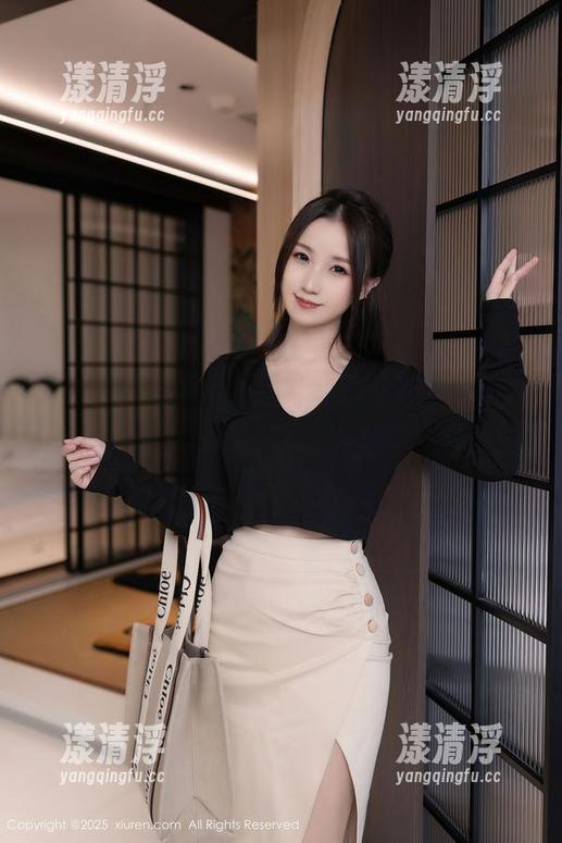 Xiuren秀人网-Elise谭晓彤 Xiuren秀人网 - Elise谭晓彤的裤里丝:高清看透了什么?