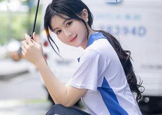 Xiuren秀人网 – 不得不说林文文yooki的比基尼写真，收藏精选的小细节好像在调皮。