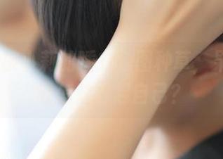 rosi – 被小莉的睡衣套图种草,果然不下载怎对得起自己?