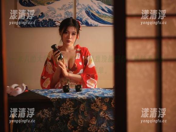 一米八的大梨子 一米八的大梨子的私拍,别说我没提醒你,棉袜不止是穿搭那么简单。