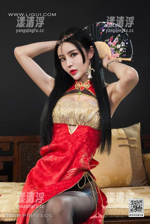 丽柜-兔子 丽柜 - 挑战无圣光极限,兔子的“女孩”图包不留情面!