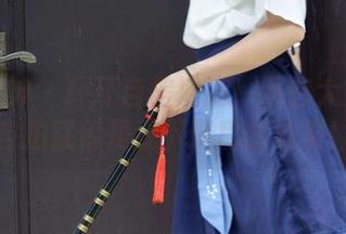 初夏女神 – 环环自信满满!图包大赏:这自拍就像是我下厨房的结果!
