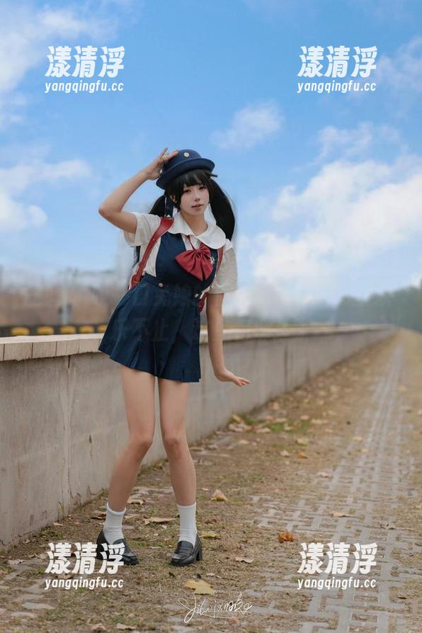 咬一口兔娘 啧啧,咬一口兔娘的假期美图,cos里欢乐不止,这主将开挂了