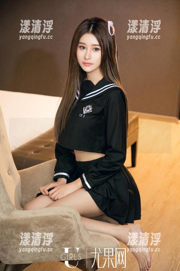 尤果网-于梓馨 尤果网 - 于梓馨福利写真,穿上高跟鞋的她,步履轻盈又微妙。