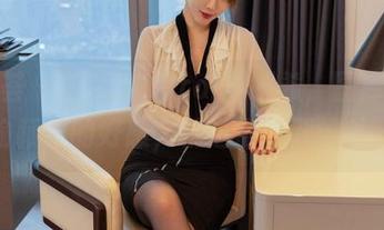 尤蜜荟 – 双人的Carol周妍希，图库中偷偷藏着的好感，精选得恰到好处。