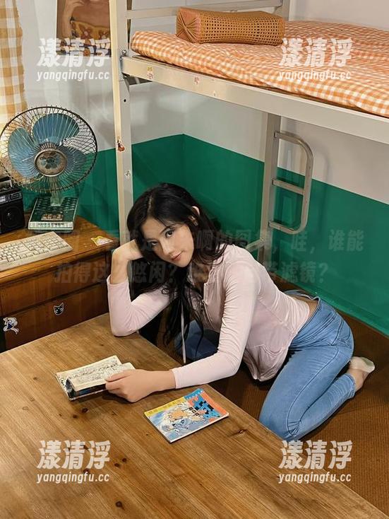 就是阿朱啊 微密圈 - 看就是阿朱啊的图集,哇,谁能拍得这么悠闲?难道她自带滤镜?