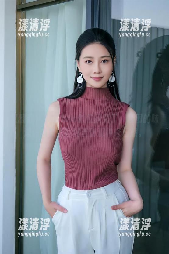 又翻到年年Nnian的校园照了，原图的味道让我瞬间回到当时那种轻松感。