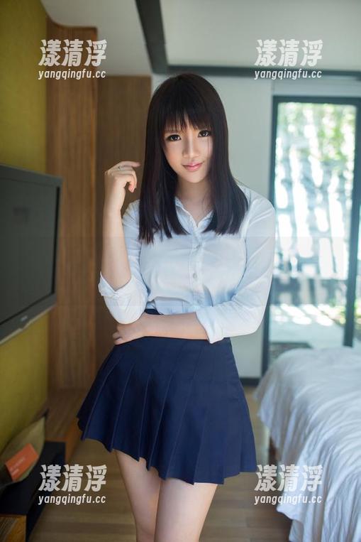 推女郎-吻熙 推女郎 - 双人美图图集:在吻熙的镜头下,堪比一场梦游的自由。