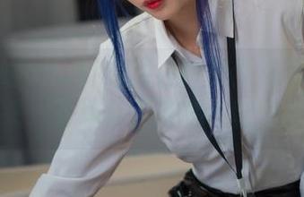 无影喵喵Ghost的纯白图果然高清得让人想哭，下载明显是个明智之举。