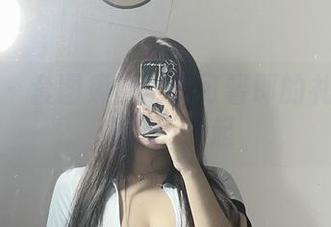 微密圈 – 套图集合:是可馨耶的礼服把优雅玩得飞起