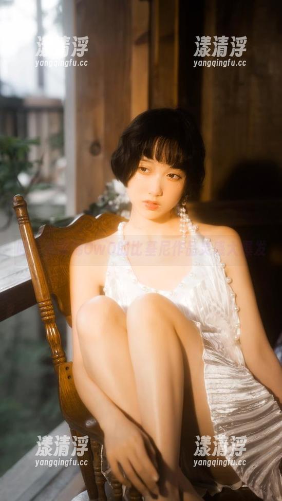 哇！木绵绵OwO的比基尼作品灵感大爆发