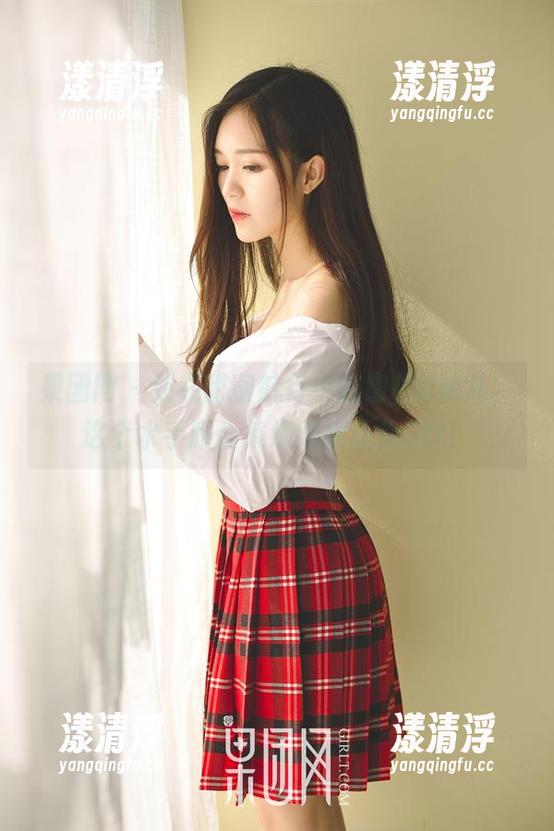 果团网 - 处在甜蜜航行中的蜜桃Q妹儿，这个水手服合集绝对能让你Ott！