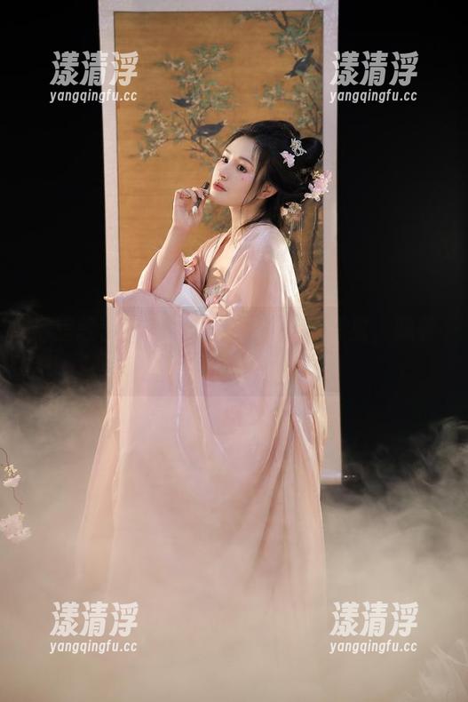 桃暖酱 浴室轻言细语:桃暖酱高清分享里,藏着点小心思和大情绪