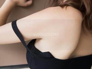 梦丝女神 – 我说,往凌凌的免费水手服肉丝图集中瞧瞧,真是意外戳中了什么!
