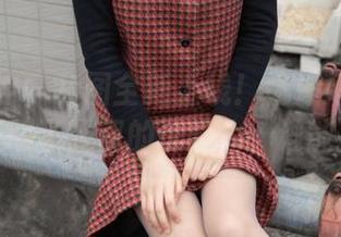 梦丝女神 – 套图全新上线!魏婷婷用网袜再次证明了腿部的诱惑力,谁能拒绝?