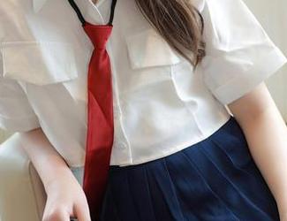 模范学院 – 卤蛋luna与她的裸足合集，准备好迎接舒适的触感吗？
