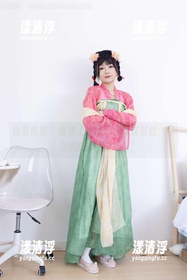 物恋传媒-小晴 物恋传媒 - 墙壁上贴的小晴高清壁纸,你会为她的秘密分心吗?
