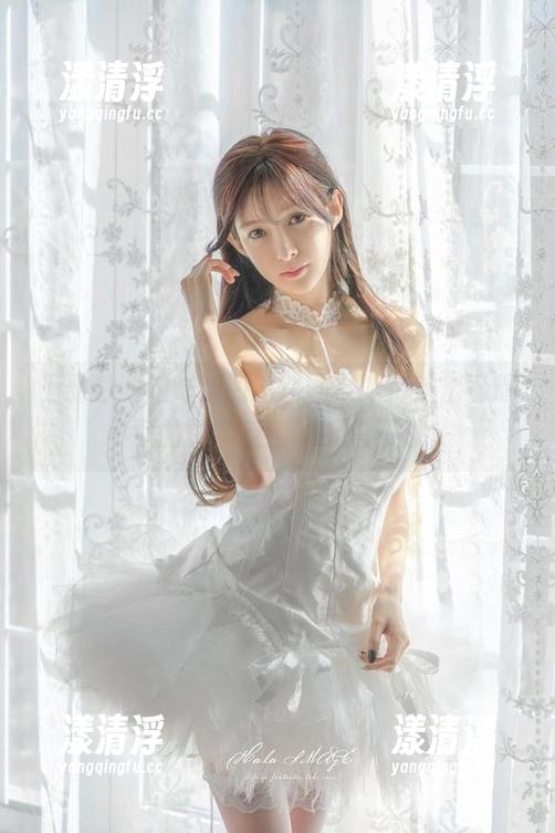 王羽杉 王羽杉和她妹妹的高清图集,传递出意想不到的化学反应,捉摸不透。