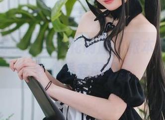 瓜希酱穿上宝多六花制服，根本没有人能专心看套图吧。