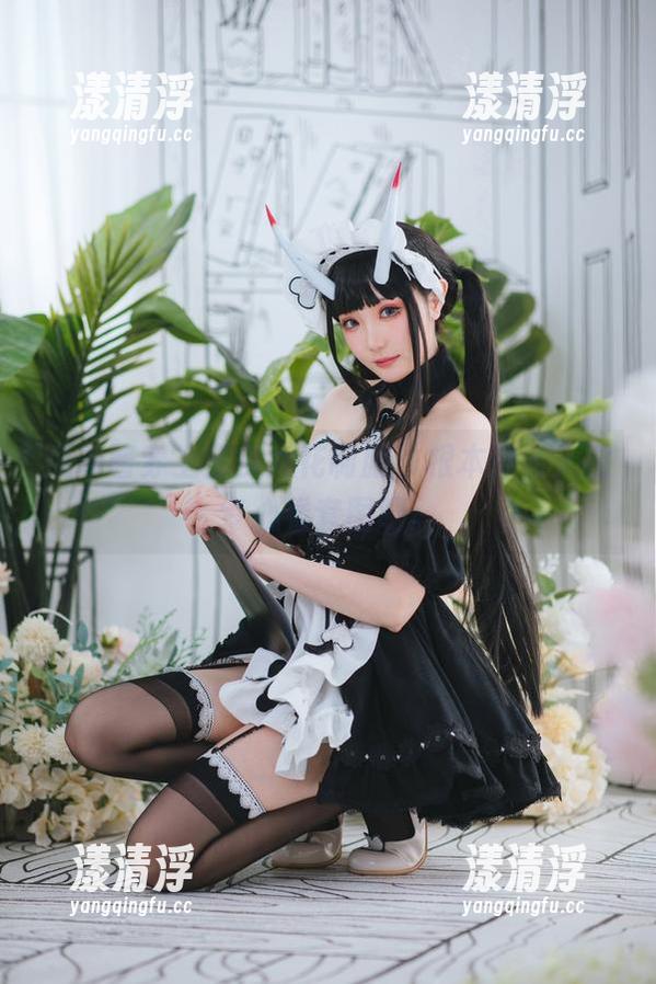 瓜希酱 瓜希酱穿上宝多六花制服,根本没有人能专心看套图吧。