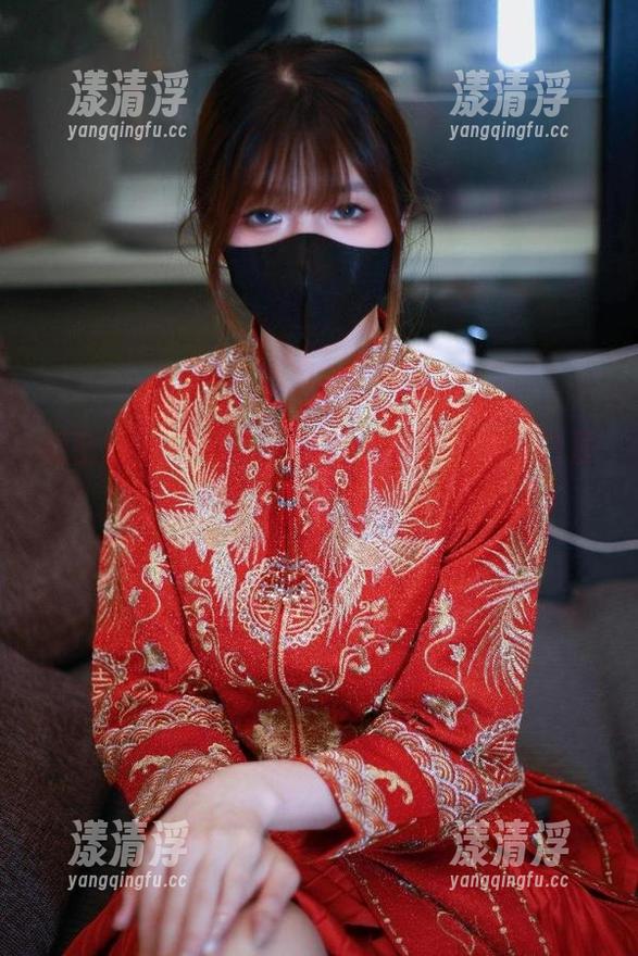微密圈 - 白龙猫女的随性合集：肉丝白蕾丝，眼睛在流浪