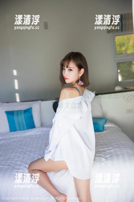 秀人网-吴思晚 秀人网 - 画框里的愣神:吴思晚的旅拍写真集大盘点