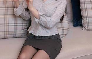秀人网 – 就是阿朱啊的裤里丝合集：悄悄话里藏着的小乐趣。