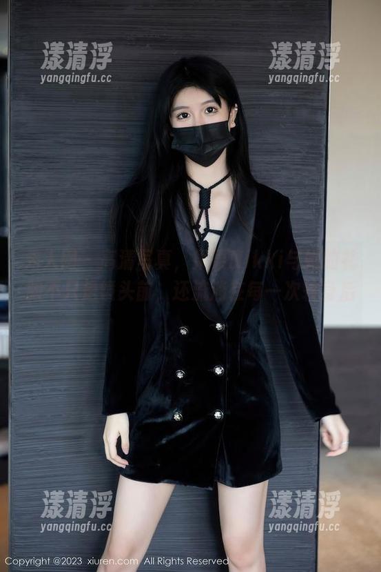 秀人网-果果Nikki 秀人网 - 高清写真,果果Nikki与她的礼服不只是镜头前,还流淌在每一次转身后。