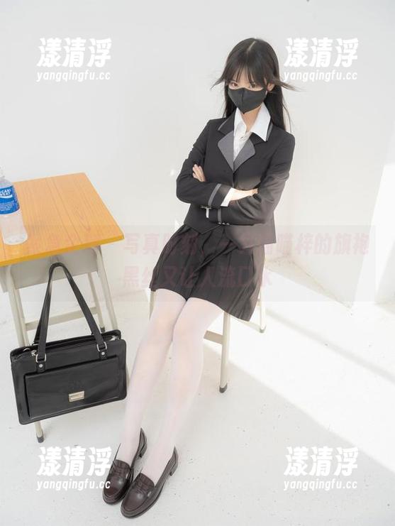 紧急企划-一只喵喵梓 紧急企划 - 写真时刻,一只喵喵梓的旗袍黑丝又让人流口水