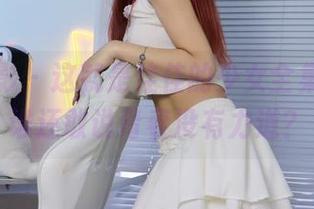 绮梦摄影 – 这就是佳佳的少女全集写真,谁还敢说青春没有力道?