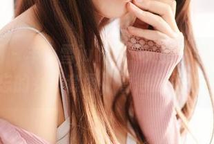 微密圈 – 羊小雪juvia,又是一组高清令人难忘的女孩套图,看得我心旷神怡。