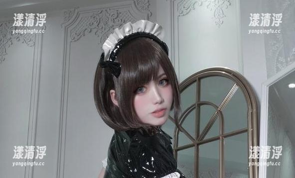 芊川一笑MNK 被芊川一笑MNK的2B圣诞原图痴迷了,笑得我脑袋都傻了!