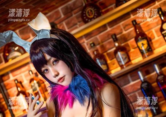 芊川一笑MNK 芊川一笑MNK,红裙翩翩,资源让人忍不住停下脚步。