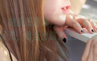 蜜桃社 – 材质感满满，Cris_卓娅祺的吊带与无圣光，组合出这套让人着迷的图！