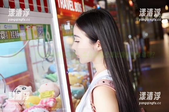 蜜桃社-月音瞳 蜜桃社 - 月音瞳的睡衣写真,怎么能透出如此慵懒的悸动呢?