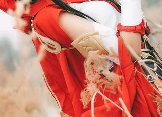 在许多鱼鱼鱼的高清图册中，看她如何玩转女王气质，衣服也要听她的！