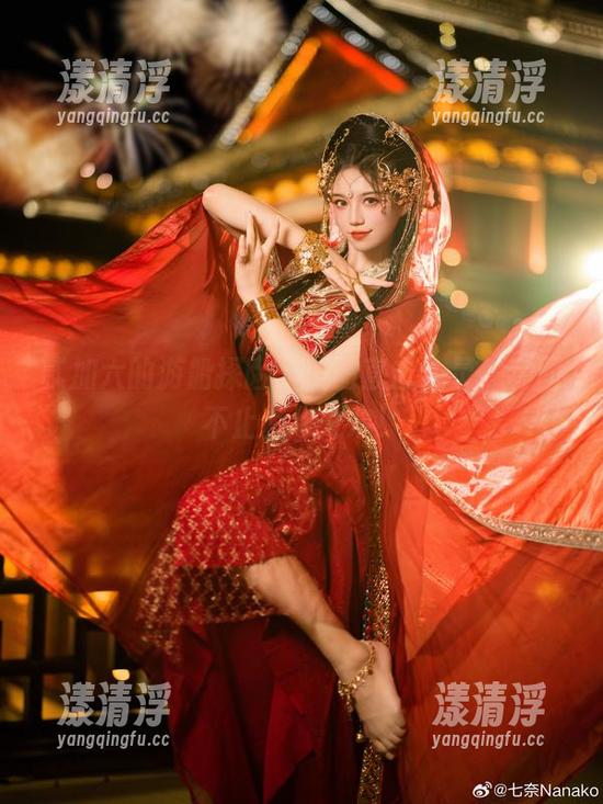 贰加六 贰加六的游船探险,美图直击心灵,套图不止鱼水之欢!
