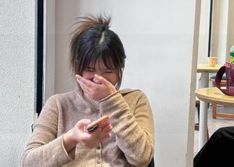 图册里的“运动”，也许只是我期待的分分钟镁光灯暴晒，闪月半你是要开运动会吗？