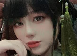 花嫁其实是阿九从不咕咕的另一种表达，感觉要下载一探。