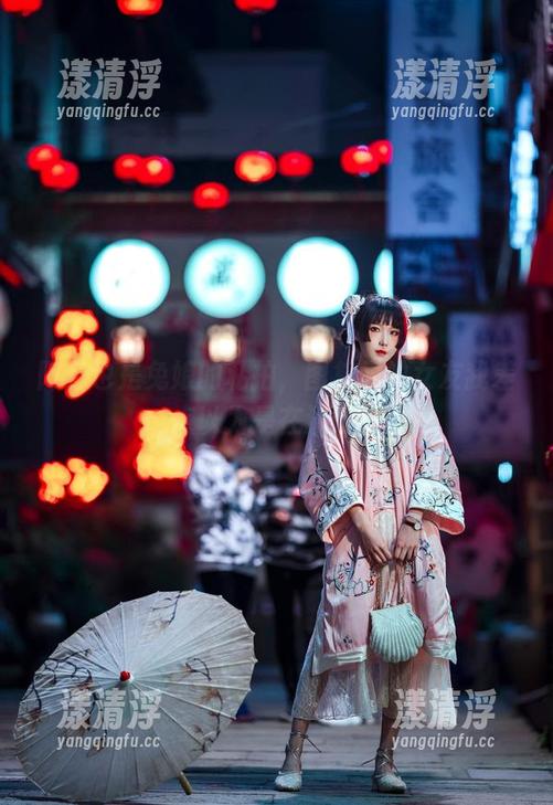 阿包也是兔娘 阿包也是兔娘的私拍,图集里的女友我差点以为是在演戏。